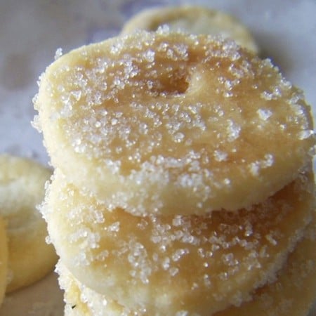 羽のような新食感！口の中でとろける「フライパンクッキー」に夢中