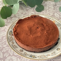 バレンタインにぴったり！ とろける食感の「生チョコレアチーズケーキ」