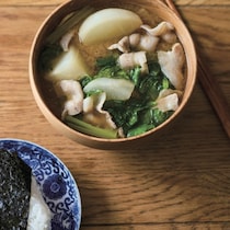 「豚肉と野菜ひとつでも豚汁」スープ作家・有賀薫さんが提案する、気軽な豚汁レシピ