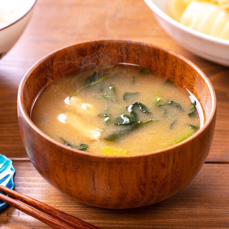 こんなものも合うんだ！旨みが爆上がりする「味噌汁の意外な具」