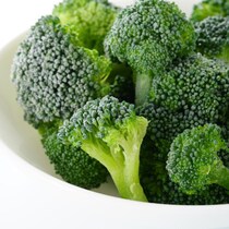 朝のお弁当づくりに大活躍！「冷凍ブロッコリー」のおいしい解凍法