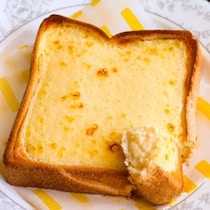 忙しい日々にちょっとの贅沢。トーストで「チーズケーキ」を楽しもう