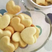 ふわっとチーズ香る！材料4つで作る「クリームチーズクッキー」がサクサク美味