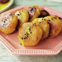 食感が魅力！芋やミルクで作れる【簡単＆もちもち】のおやつ4選