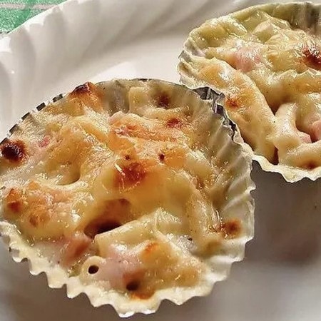 メインにもあと一品にも使える！お弁当の「ミニグラタン」