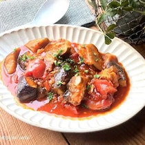 炒めものもカレーも◎万能食材「サバ缶」10分レシピ