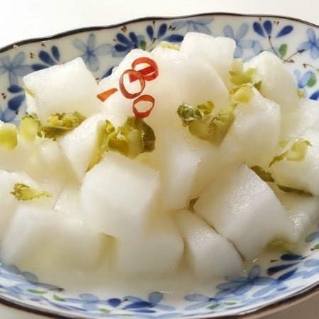 つくれぽ600件超え！にんにく香る「やみつき大根」がポリポリ止まらない