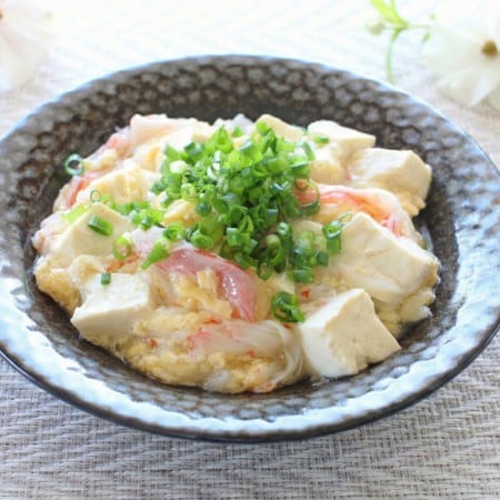 ボリュームに大満足!豆腐×卵のおかず3選