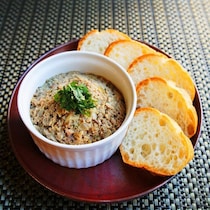 おうちビストロ！サバ缶で作るお手軽「リエット」