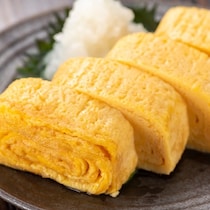 ◯◯を丸ごと入れるだけ！誰でも簡単に「ふわふわのだし巻き」が完成