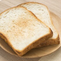 ハマる人続出！「トースト」に足すとおいしい意外なもの5選