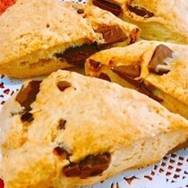 朝食やおやつに◎材料3つで作れる簡単「スコーン」レシピ