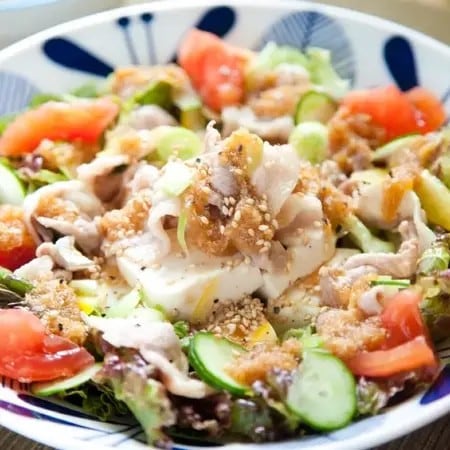 食べごたえも栄養もバッチリ！ タンパク質たっぷりサラダ3選