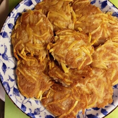 【材料3つ】ひき肉×ポテトの「カリカリ焼き」がやみつきのウマさ!