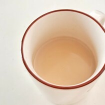 つくれぽ950件以上！レンジで即完成の「ほうじ茶ラテ」を作ってみた