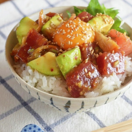 時間がないあなたへ。すべて5分以内で完成！時短＆旨いの「丼物」レシピ