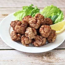 400人絶賛レシピも！食べごたえ抜群「豚こまボール」の絶品おかず