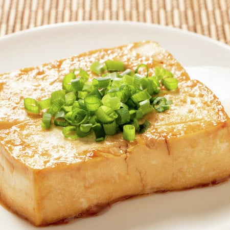 ヘルシーでコクうま満足！「豆腐ステーキ」味バリエ
