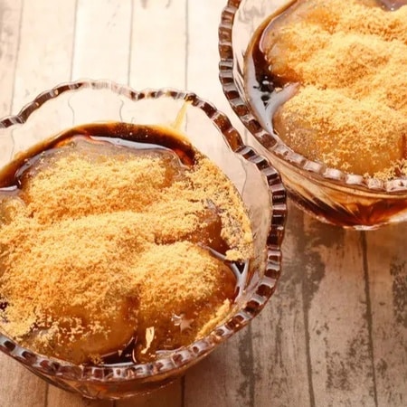 特別な道具なしでも作れる!片栗粉で簡単「モチモチおやつ」