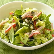 抱えて食べたくなるほどおいしい！新しい春キャベツの食べ方3選　和え物・炒め物・サラダで楽しもう
