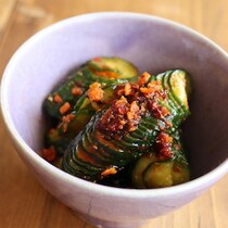 火を使わない◎和えるだけの「ピリ辛つまみ」レシピ