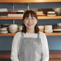 ドラマの料理を作るのは誰か。「日本一忙しいカメラ裏の料理人」
