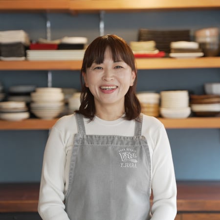 ドラマの料理を作るのは誰か。「日本一忙しいカメラ裏の料理人」