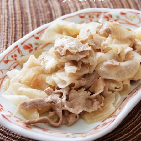 まさかの「材料2つ」で作れる!!食べごたえ抜群のメインおかず