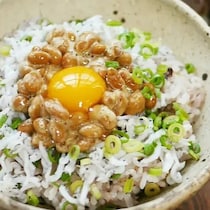 こんな食べ方あったんだ!?朝食にぴったりの「納豆ご飯」アレンジ