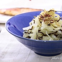 もう一品に便利！レンジで作る「玉ねぎ塩昆布」味バリエ5選