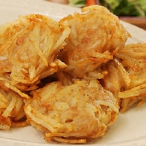 殿堂入りの人気レシピ！夜に仕込む「チキンポテトバーグ」がお弁当に◎