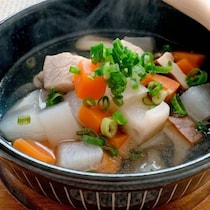 冷蔵庫の整理にも！野菜たっぷり「食べるスープ」味バリエ