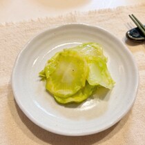 【1400人絶賛】 捨てないで！ブロッコリーの茎で作る「ピリ辛ザーサイ風」を試してみた