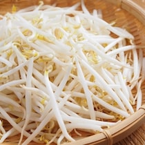 シャキシャキに！「もやし」は茹でないが正解