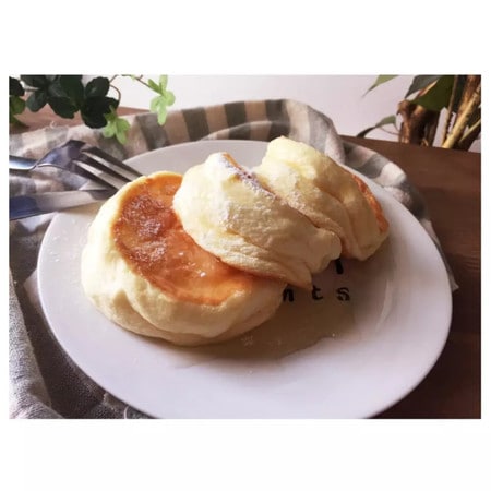 幸せふわしゅわ食感!お店みたいな「スフレパンケーキ」