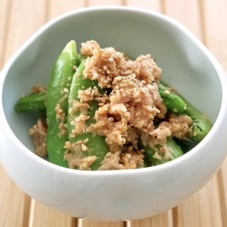 300人以上が「おいしい」と感動！甘めの味噌味がツナと相性◎のスナップエンドウ和えを作ってみた