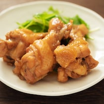 フライパンでお手軽！簡単美味な「ふっくら手羽元」味バリエ4選
