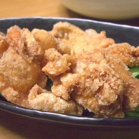 レンジでもできる！サクサクパリパリ「鶏皮せんべい」で居酒屋気分