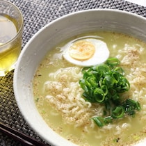 お湯＆鍋いらず！「インスタントラーメン」の爆速調理テク