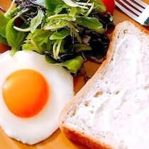 黄身が美しい！「目玉焼き」をキレイに焼くたった一つの方法とは？