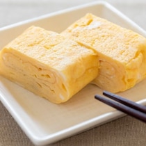 噛んだ瞬間、だしがジュワ〜！究極の「だし巻き卵」の作り方