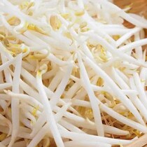 ◯◯から茹でるのがコツ！シャキシャキ絶品「もやしの茹で方」