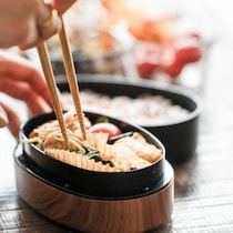 忙しい時に必見！できたてのお弁当のおかずをすぐに冷ますワザ