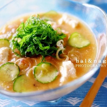 「暑くて何も食べたくなくてもこれは完食!」家族のおかわりが殺到する、急に暑くなった日の【冷や汁】レシピ