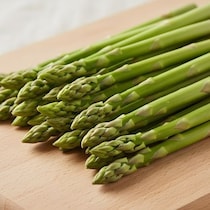 旬のごちそう！「春アスパラ」は肉巻きで旨さアップ