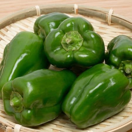 特売やたくさんある時に便利！覚えておきたい「ピーマン保存法」