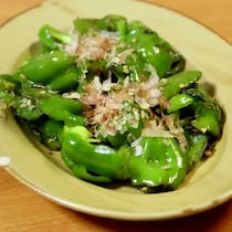 まとめ買いに！お箸がすすむ「ピーマンだけ」で作るご飯のおとも
