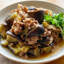 とろ旨でご飯が無限に進む！「豚肉×なす」の生姜焼きおかず