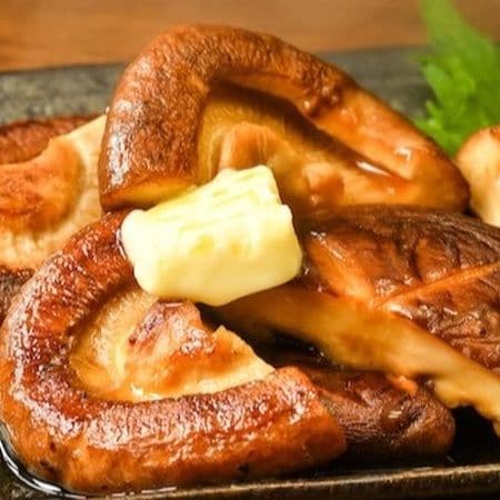 高血圧対策にも！1000人絶賛の「旨みじゅわ〜」バター醤油しいたけ