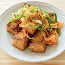 1000人以上が絶賛！焼くだけで簡単「厚揚げの揚げない南蛮漬け」を作ってみました